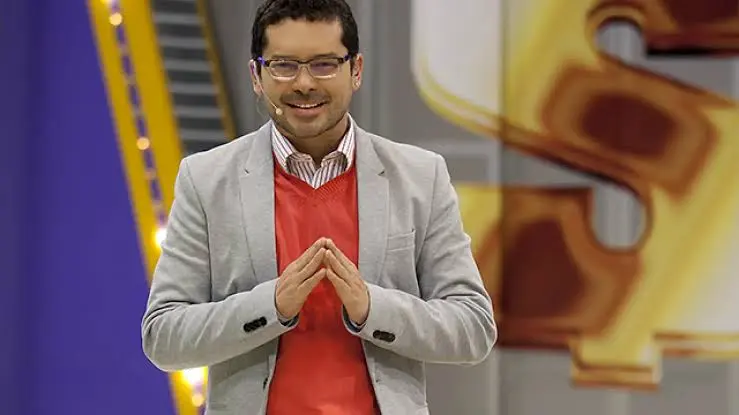 Bernardo Duque — Locutor, actor de doblaje y presentador de televisión colombiano